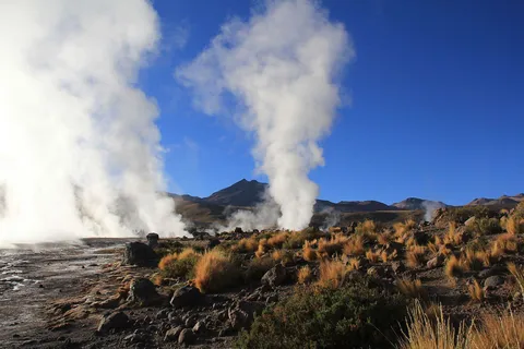 San Pedro de Atacama: Tatio Geysers and Machuca Tour