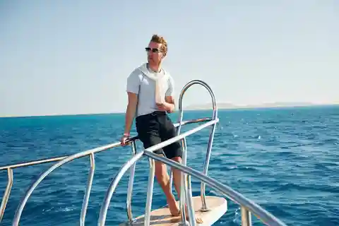 Hurghada: Orange Bay Day Trip with Water Sports and Lunch