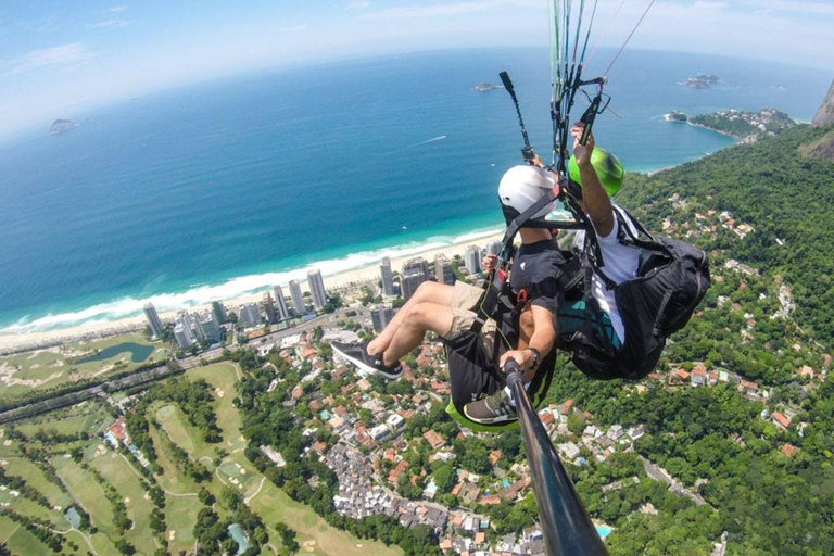 Rio de Janeiro: Paragliding with Hotel Transfers