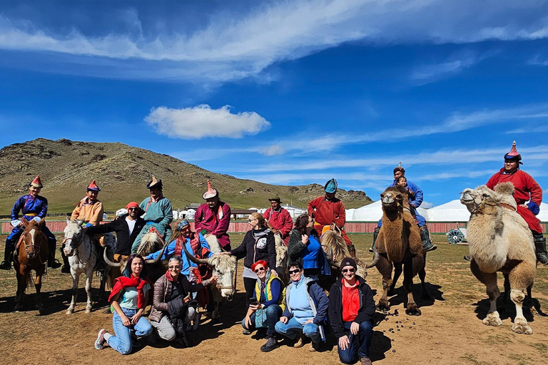 Ulaanbaatar: Nomadic Culture Show & Wild Horse Park Day Tour