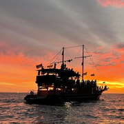 Phi Phi: Pirate Boat with Snorkeling, Kayaking, and Party Phi Phi: Pirate Boat with Snorkeling, Kayaking, and Party