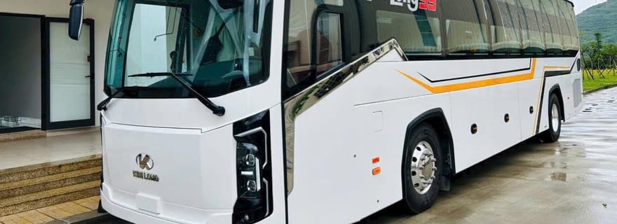 BUS-COUCHETTE PARTAGÉ ET VOITURE PRIVÉE NHA TRANG - MUI NE