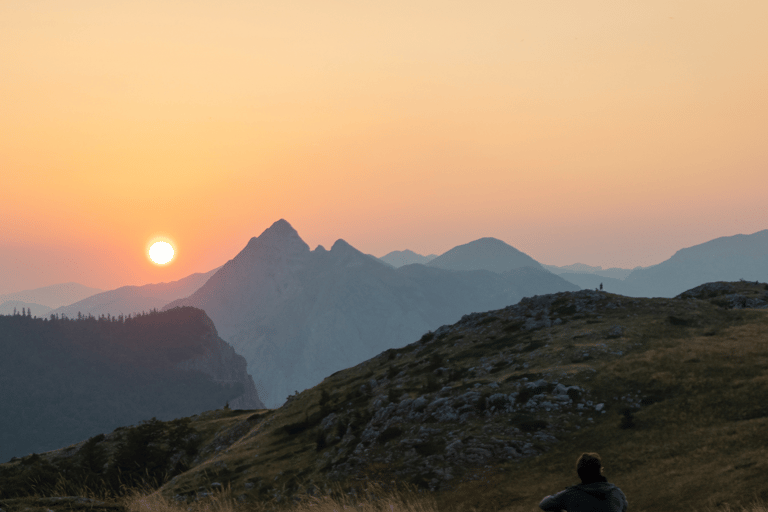 Climbing Mount Maglić: Visit to Trnovačko lake
