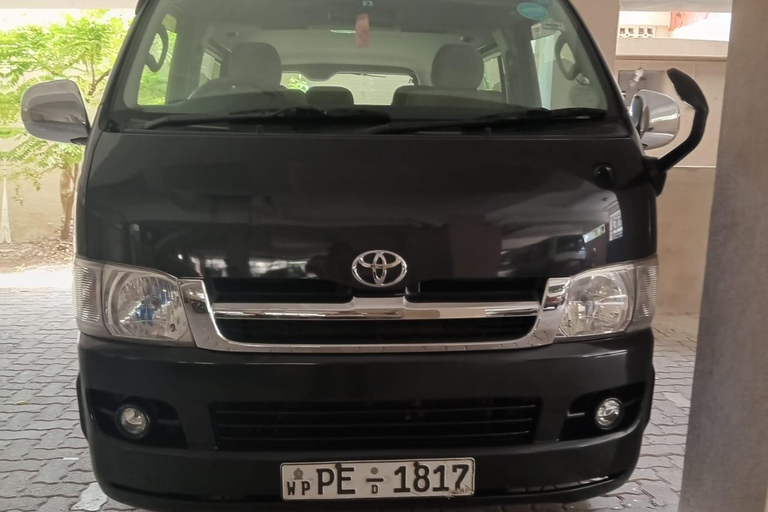 Sri Lanka Private Driver & Car Hire – Any Route (2–10 Days) Private Driver & Car Hire – Any Route (2 Days)