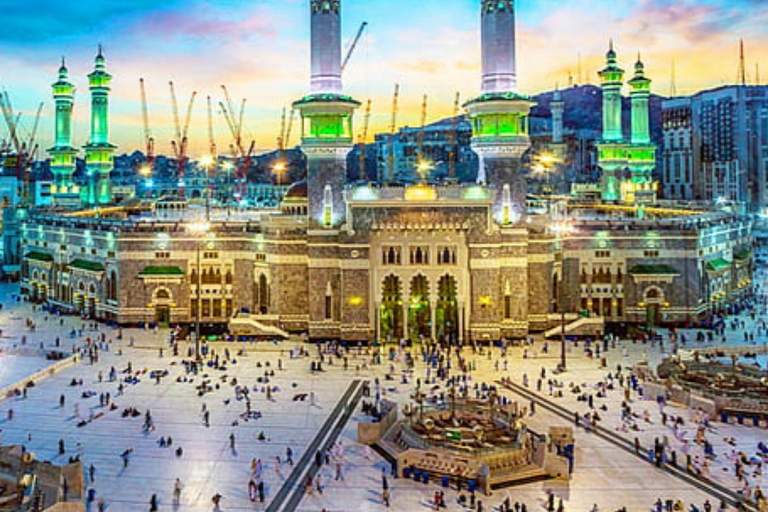 Jeddah: Makkah, Madinah, and Umrah Pilgrimage TourMakkah Religious Tour with Omra