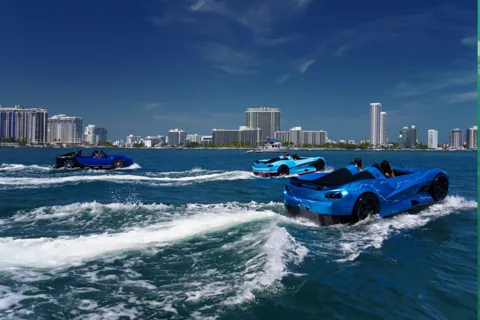 San Juan: WATER JET CAR- Blue McLaren Experience