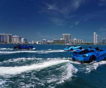 San Juan: WATER JET CAR - Blue McLaren Experience