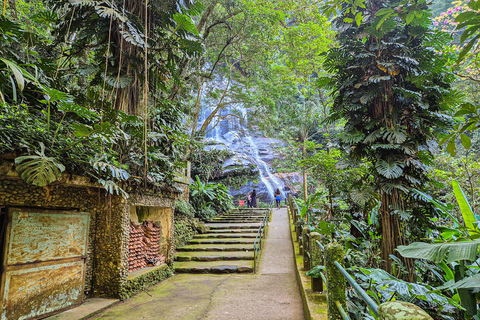 Rio de Janeiro: Botaniska trädgården och Tijuca Forest Jeep TourFrån hotell i södra zonen: Tysktalande