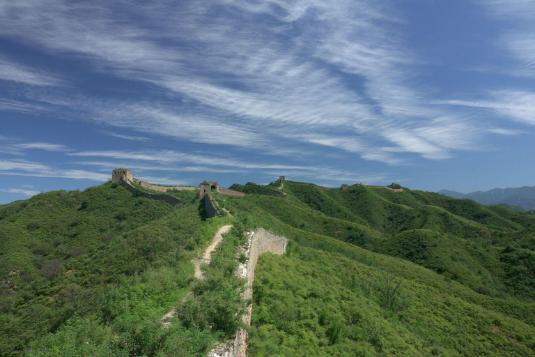 Beijing Gubei Water Town Tickets und andere OptionenGubei Wasserstadt und Simatai Mauer Tour mit privatem Transfer