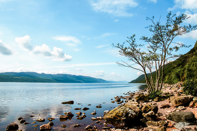 Édimbourg : Circuit Loch Ness, Glencoe et les Highlands écossaisVisite de groupe en anglais, Loch Ness et château