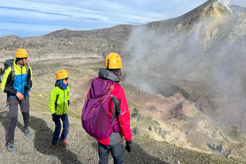 Mount Etna: Vandring till toppen 3400 meter från norra sidan