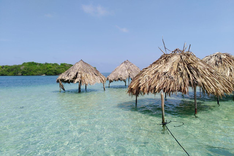 Carthagène : excursion de 4 îles + Plancton + DéjeunerCarthagène : excursion d'une journée sur 4 îles + Plancton + Déjeuner