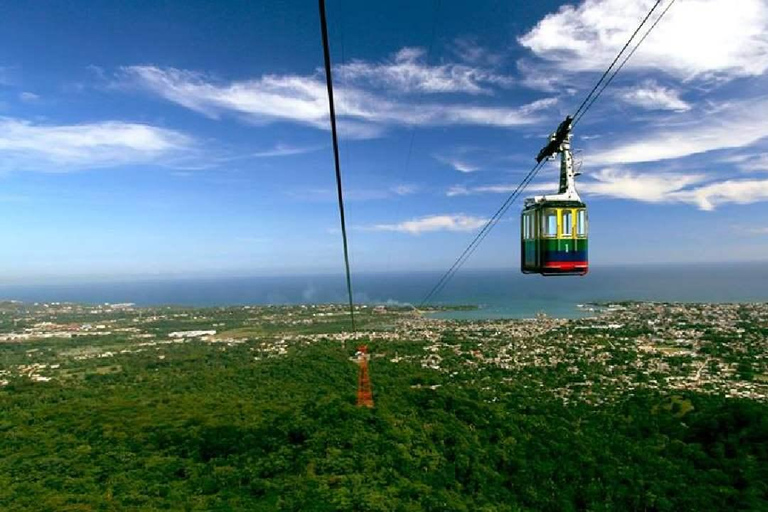 Private: City Tour with Lunch, Rum, and Chocolate