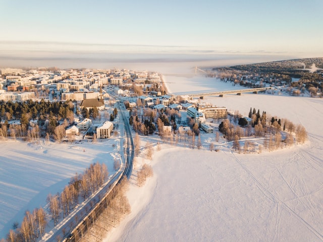 Rovaniemi: City and Nature Guided Walking Tour