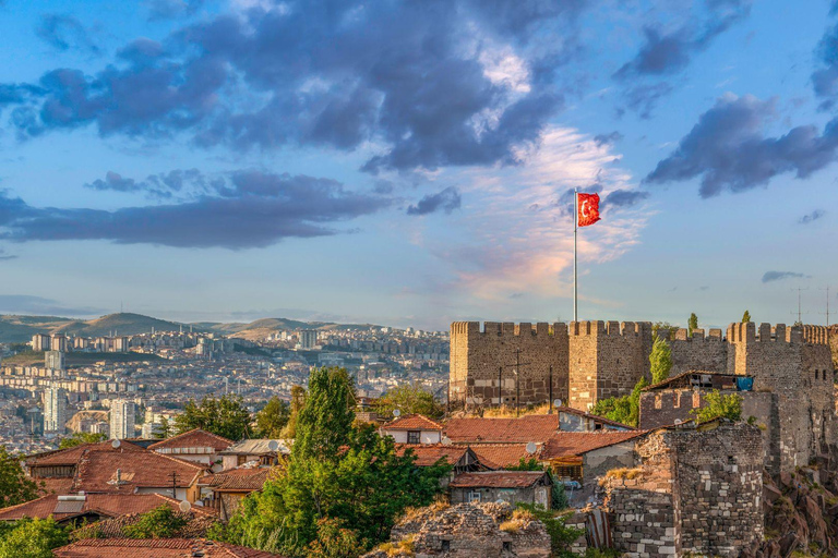 Het beste van Ankara: Privé wandeltour met een lokale bewonerPrivé Stadsrondleiding - 3Hr