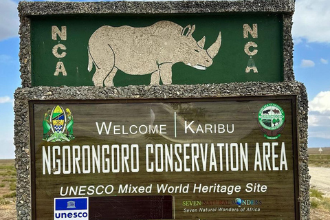 Viagem de 1 dia para a cratera de NgorongoroViagem de 1 dia à Cratera de Ngorongoro