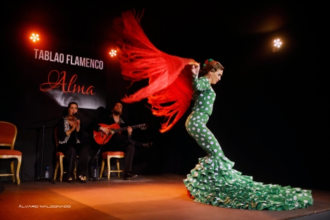 Palma: Flamenco Show at Tablao Flamenco Alma with Drink Flamenco Show with Dinner (Tapas) & a Drink - Zone A Seating