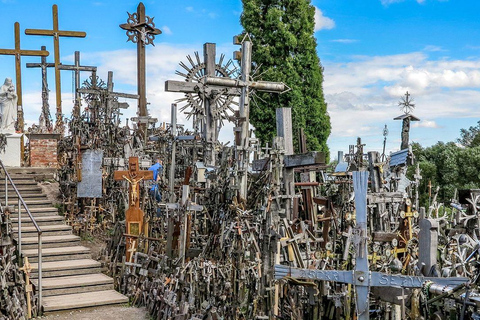Vilnius/Kaunas: Žemaitija Day Trip – Crosses, Lakes & Coast
