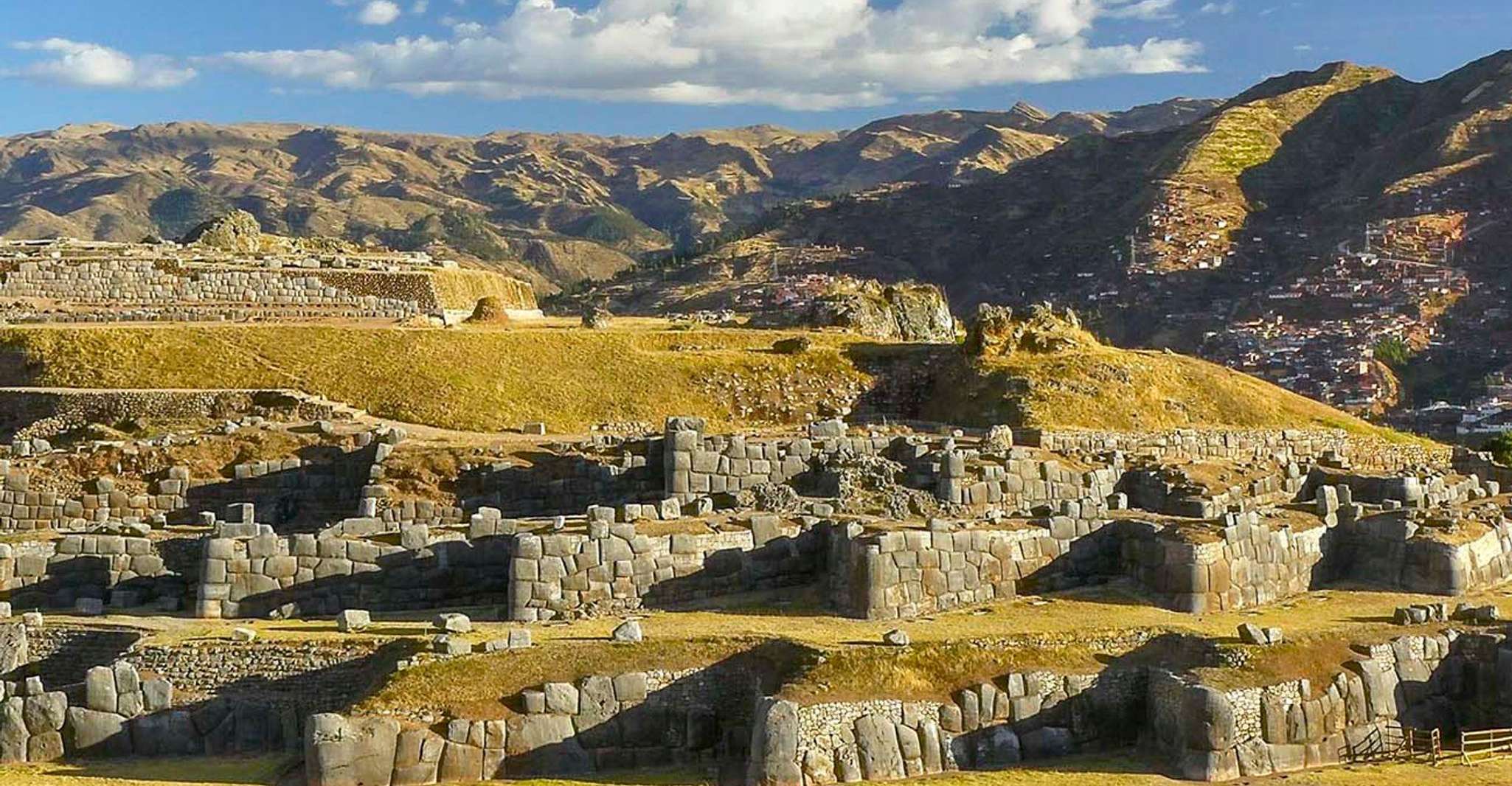 From Cusco, Magical Sunrise in Captive Balloon - Housity