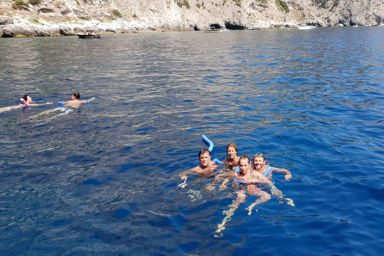 Sorrento: Boat Tour with Swimming Stops and Drinks