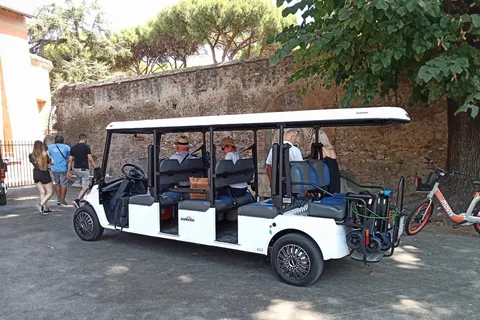 Rome: Golf Cart City Tour with Hotel Pickup & Gelato