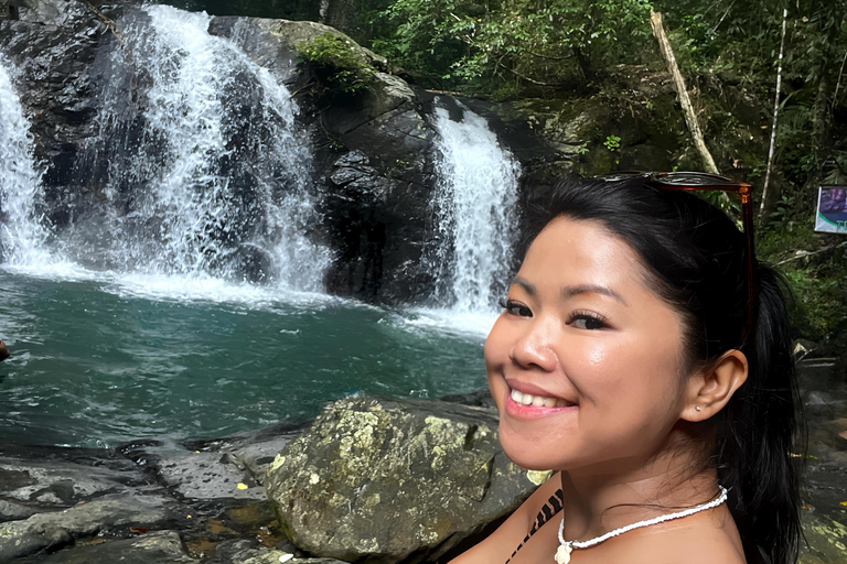 Puerto Princesa : excursion d&#039;une journée aux cascades et à la plage avec prise en charge