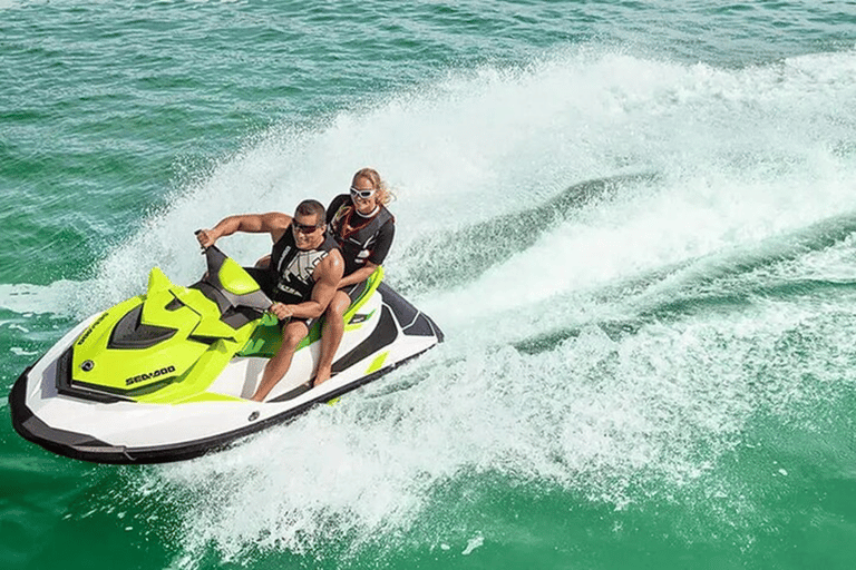 Doha: Adrenaline-Filled Jet Ski Tour at Katara Beach 60-minute jet ski ride