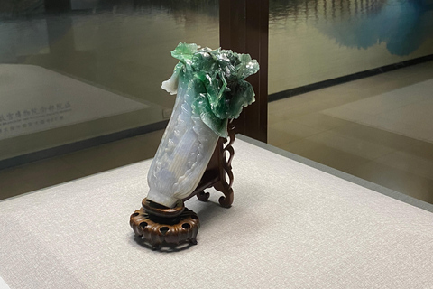 Taipei: City Highlights Tour with Taipei 101 Observatory Join-in Tour