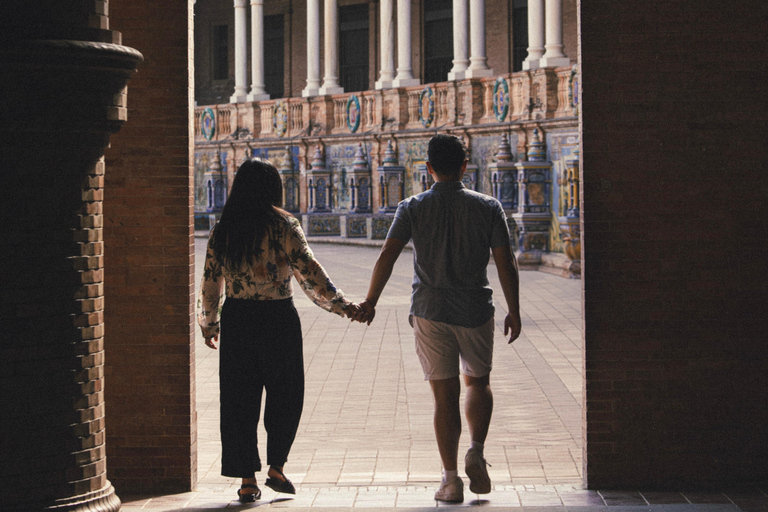 Fotógrafo profesional - Sesión de fotos en la Plaza de España.Fotógrafo profesional. Sesión de fotos en la Plaza de España