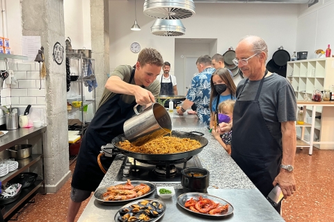 Valencia: Paella Workshop, Tapas & Ruzafa Market Visit Seafood Paella Workshop