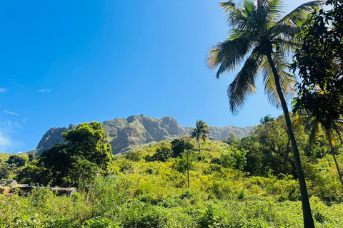 Ribeira de Gongon Advanced Hike: Malagueta Views & Culture