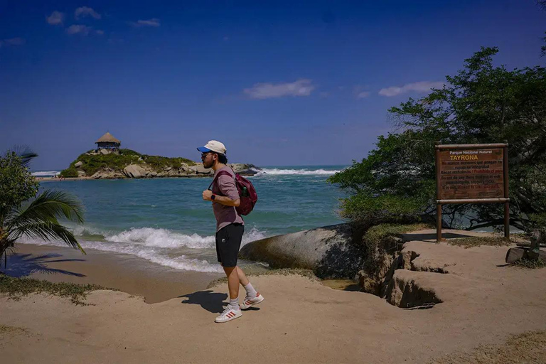 Santa Marta: Tayrona Park Cabo San Juan Day Hike