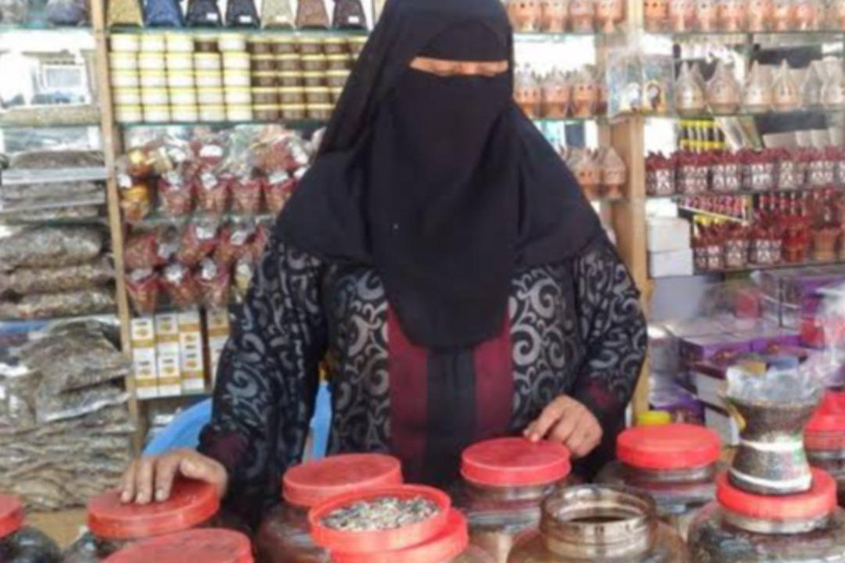 Half Day Tour with Salalah Bread & Transfer Included