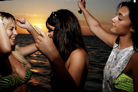 Ibiza: Sunset Boat Party, Club Entry & O Beach (2-Day Pass)