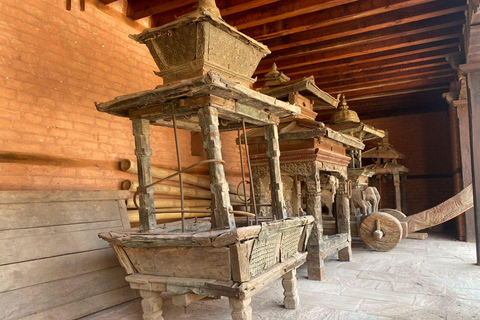 Kathmandu: Changu Narayan UNESCO Temple Guided Tour