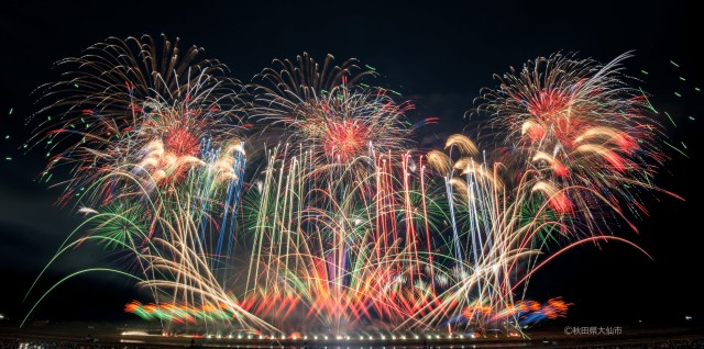 Visit AkitaOmagari Fireworks Festival-Spring- Seat ticket & Guide in Yokote