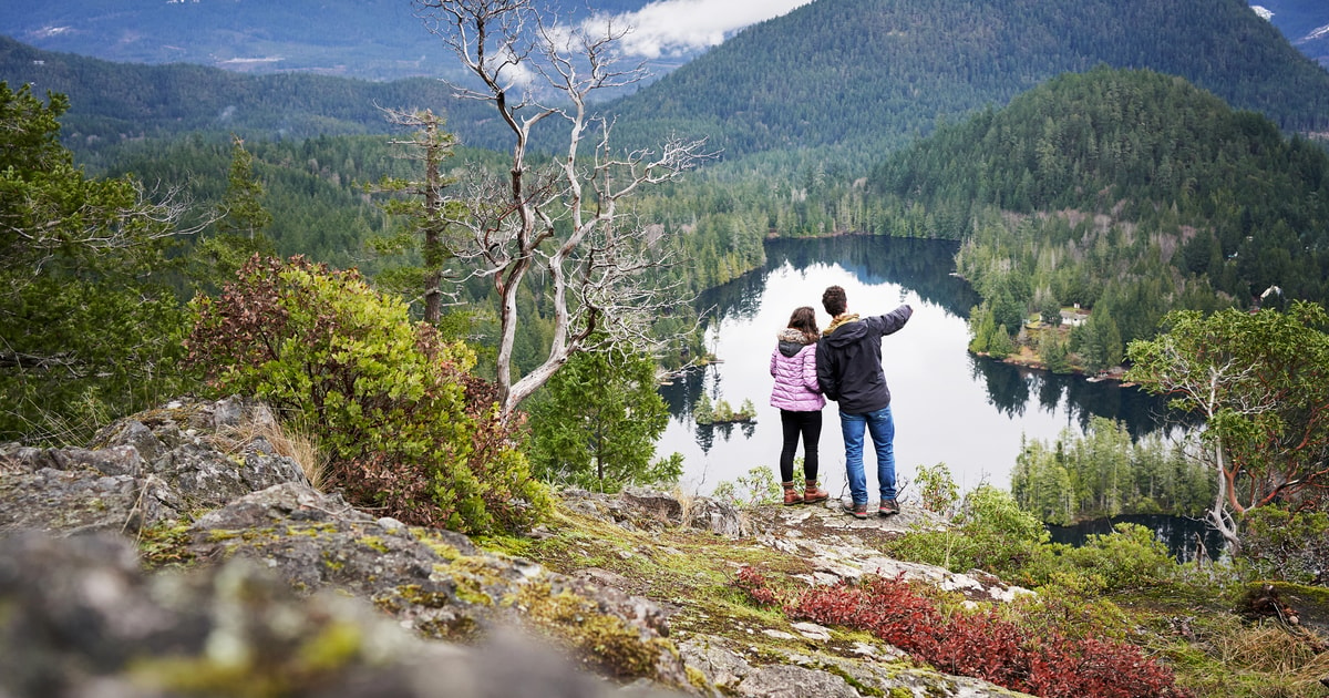 From Sechelt or Langdale: Sunshine Coast Tour and Hike | GetYourGuide