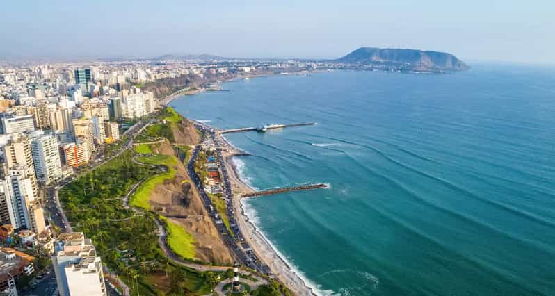 Miraflores: Local Walking Tour & Free eBook