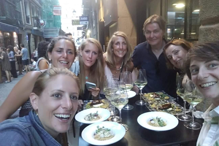 Pintxos Tour for Gourmets in the Old Town - Evening