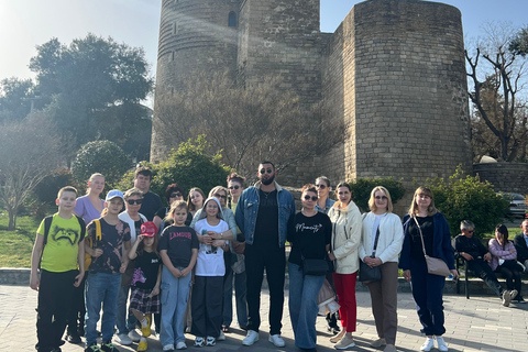 巴库：老城漫步和观光之旅巴库：老城区漫步和观光之旅