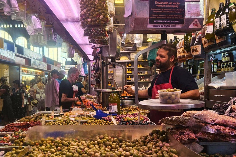 Malaga: Local Tapas Tour into Real Andalusian Culture Malaga: Local Tapas Tour into Real Andalusian Culture -ITA