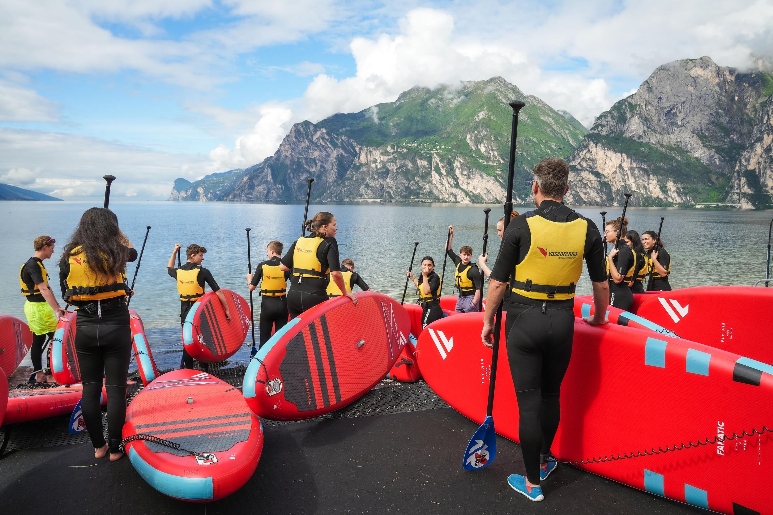 SUP-Kurs in Torbole: Lerne, auf dem Gardasee zu paddeln