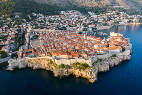 Private transfer: Dubrovnik to Split with 2-hour sightseeing