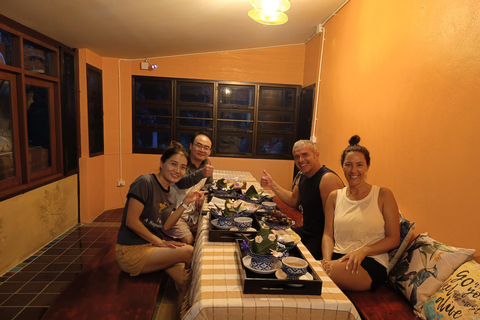 Journée entière de yoga, de méditation et d'immersion dans la culture thaïlandaiseJournée complète de yoga, méditation et immersion dans la culture thaïlandaise