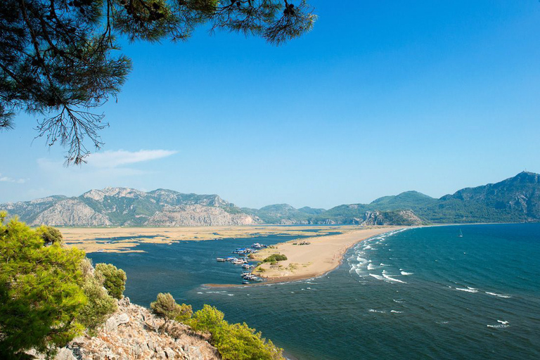 Depuis Marmaris : excursion en bateau d'une journée à Dalyan