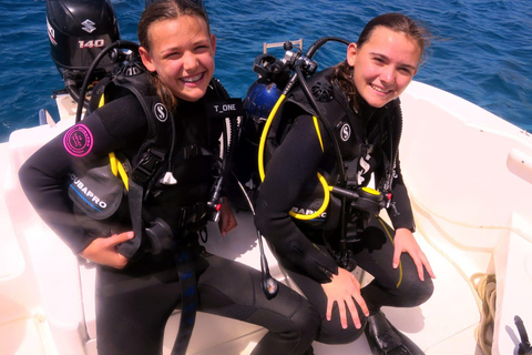 Blue Bay: Discover Scuba Diving