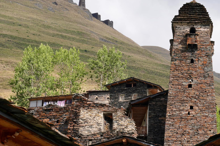 3-Day Tusheti Jeep Adventure:Explore the Tusheti with Locals