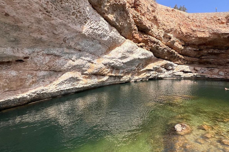 Oman Adventure Trail: From Mountains to Sea