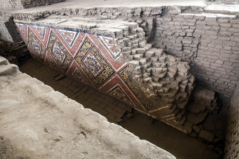 From Trujillo: Huacas de Moche, Chan & Huanchaco Beach Tour