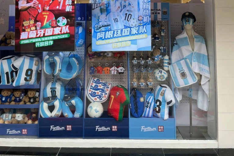 From Hangzhou: Yiwu Shopping and Sightseeing Day Trip